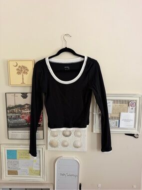 PacSun Black Long Sleeve Scoop Neck Top with White Trim